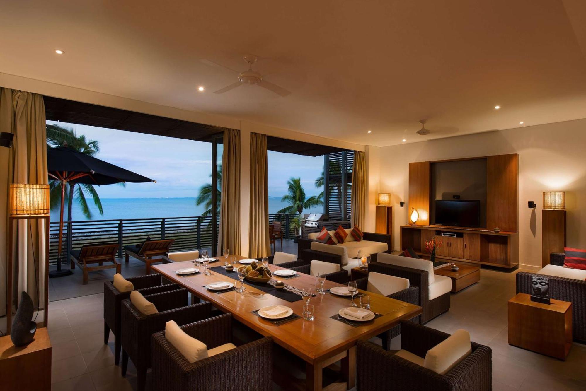 Hilton Fiji Beach Resort And Spa Denarau Island Exterior photo